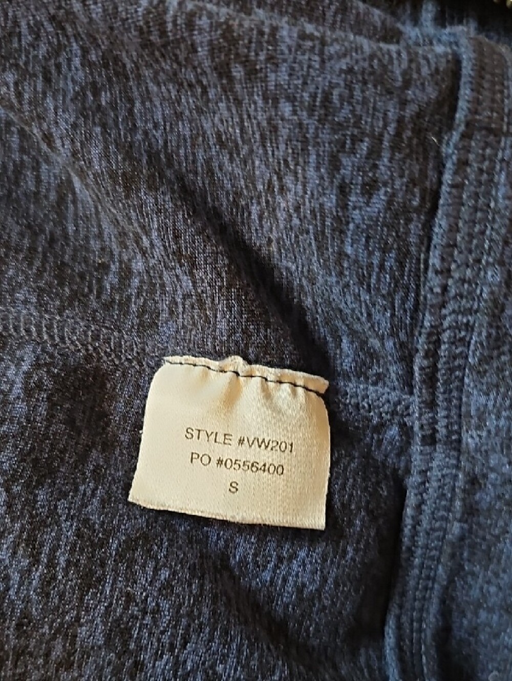 Vuori Halo Performance Full Zip Hoodie In Heathered Midnight Or Indigo Blue - Picture 8 of 10